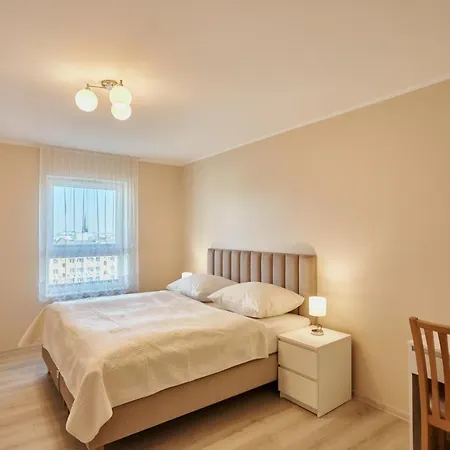 - Sun Towers 39 79 Apartamento